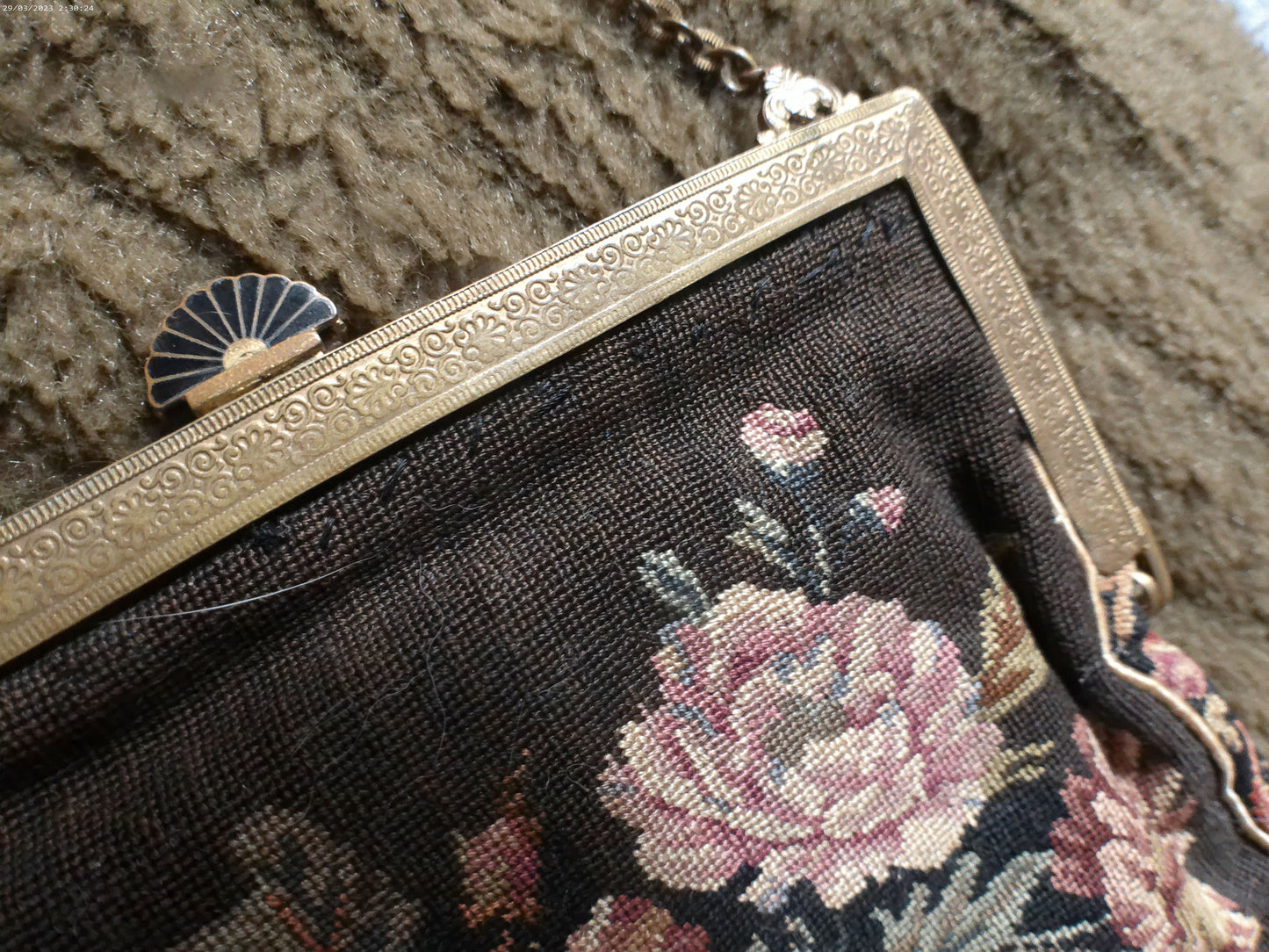 Vintage Floral Needlepoint Tapestry Handbag